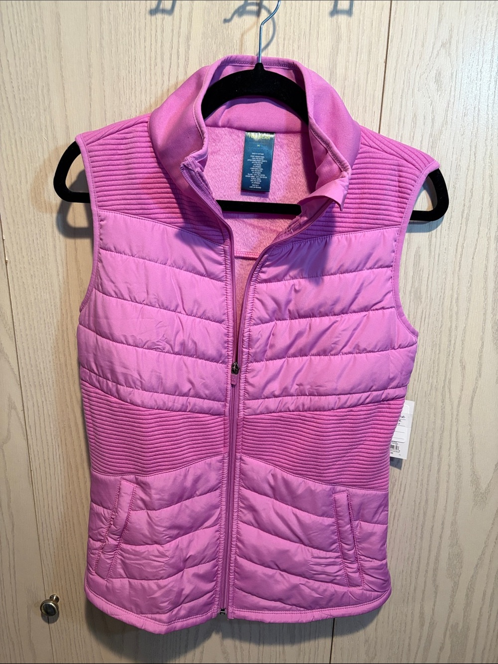 TekGear Quilted Sleeveless Vest Pink with Stand Collar NWT
